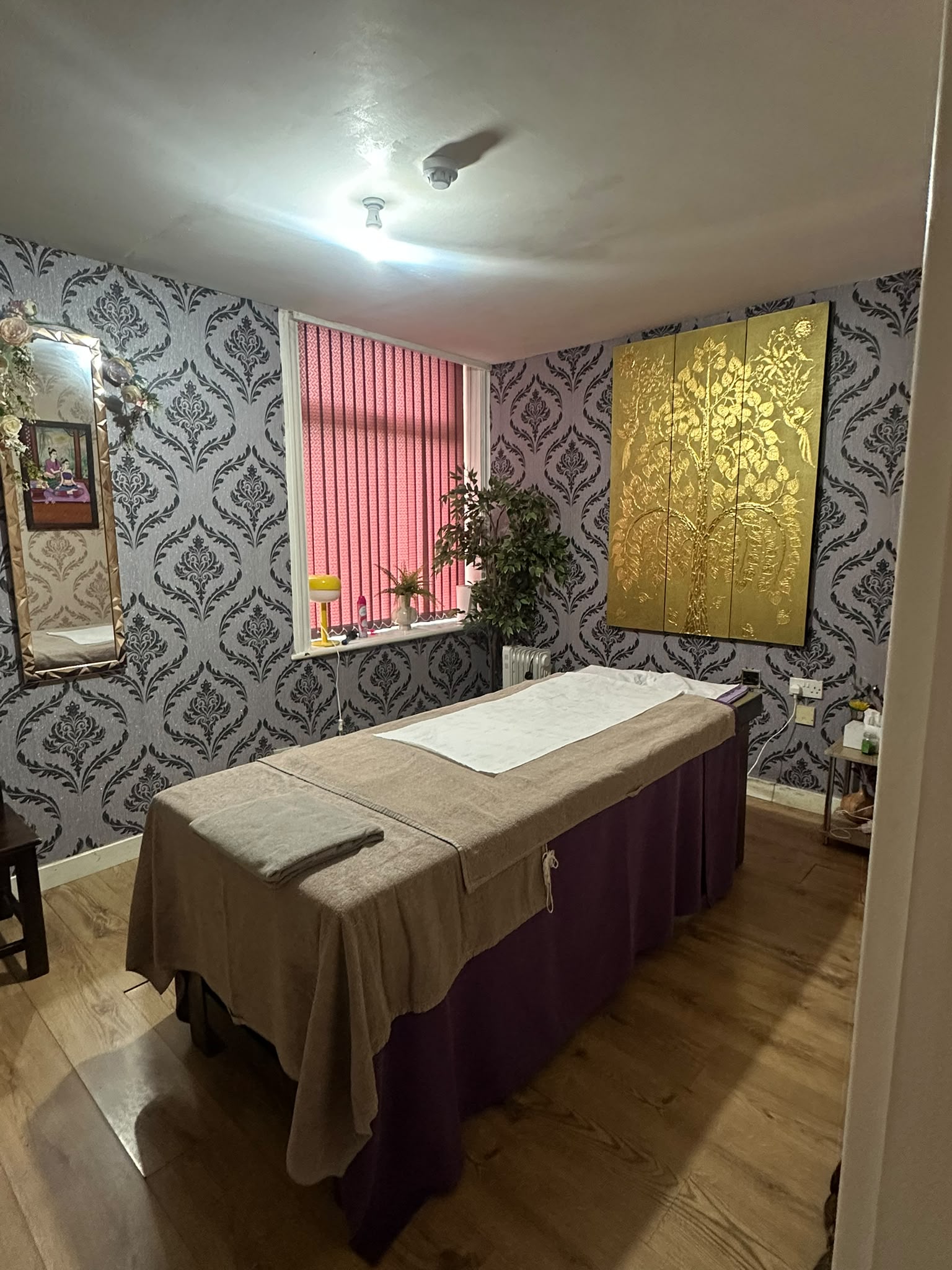 Treatment room at Star Therapy by Dao